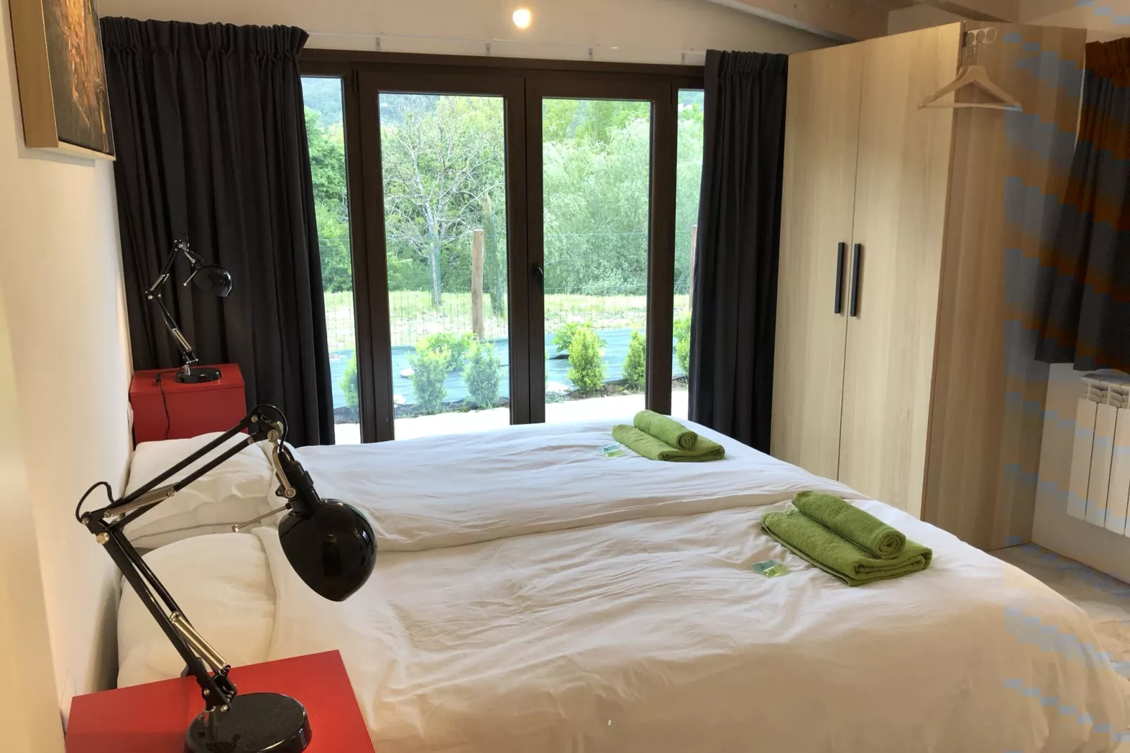 Vistaverde-Bedroom