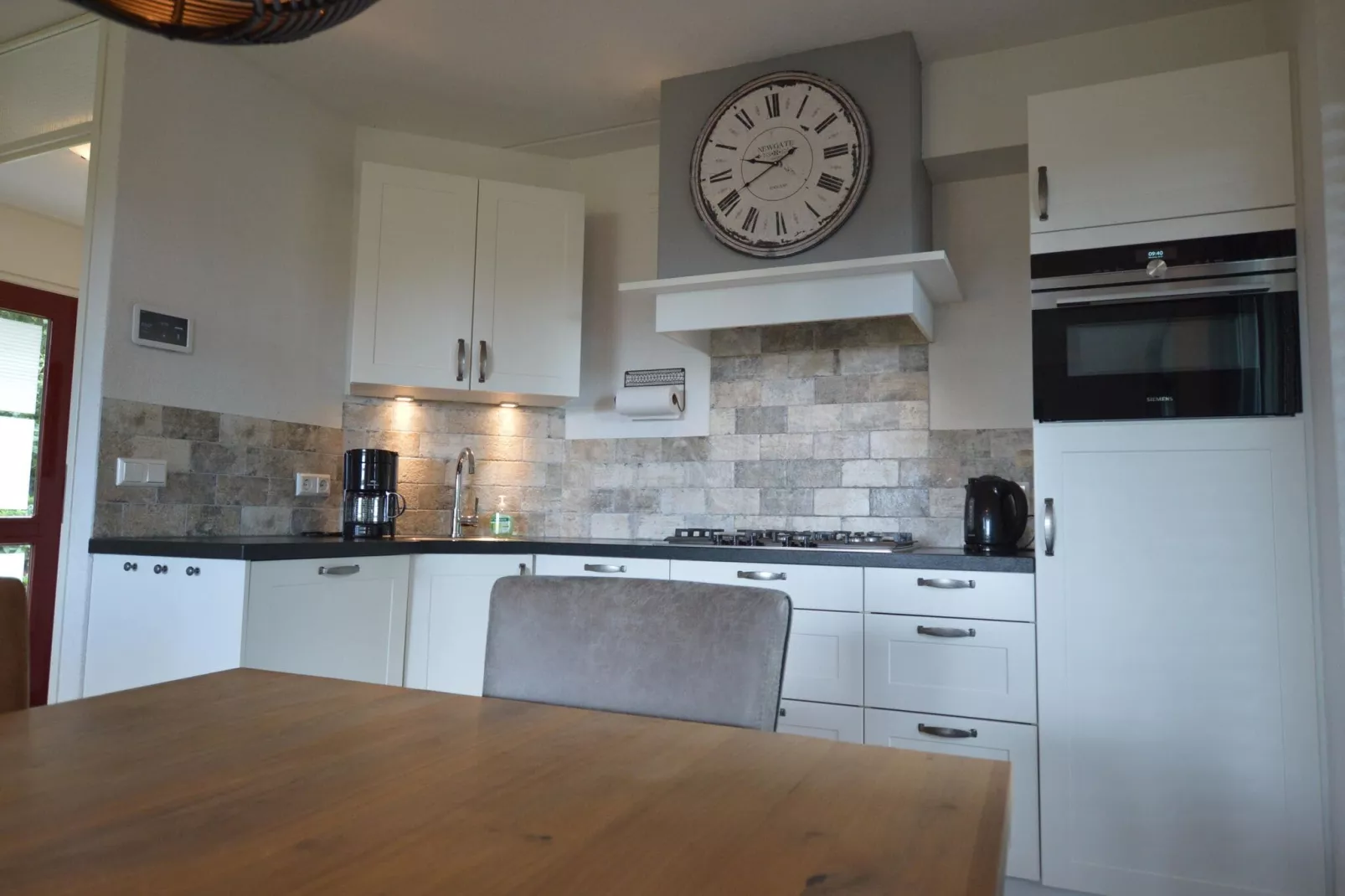 Buitenplaats Berg en Bos nummer 15-Kitchen