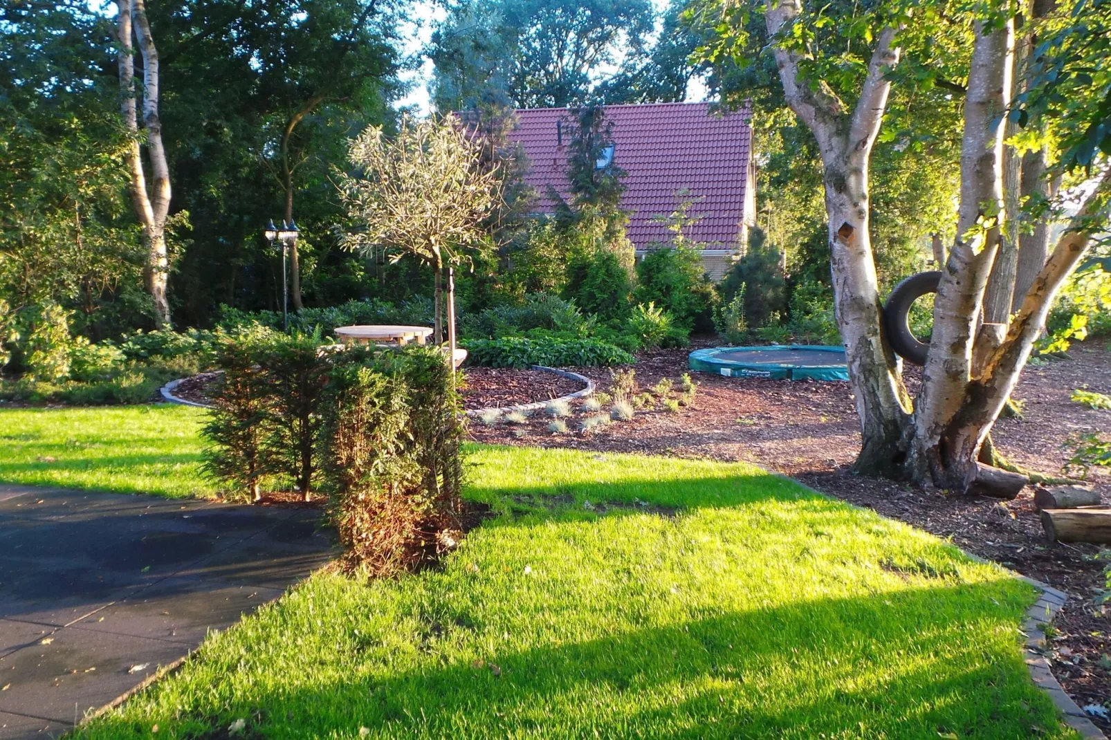 Buitenplaats Berg en Bos nummer 15-Gardens summer