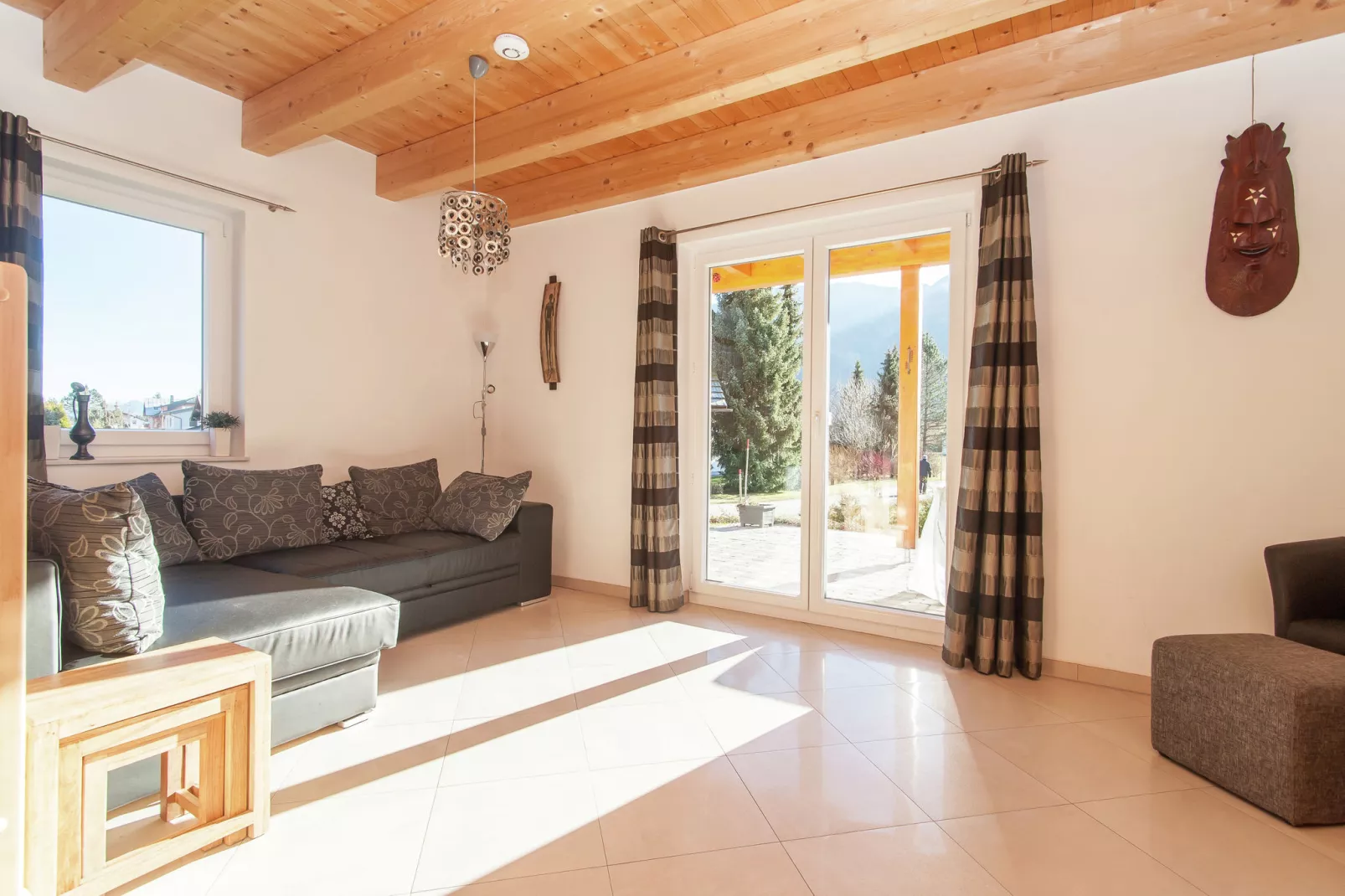 Chalet an der Sonnenpiste-Salon