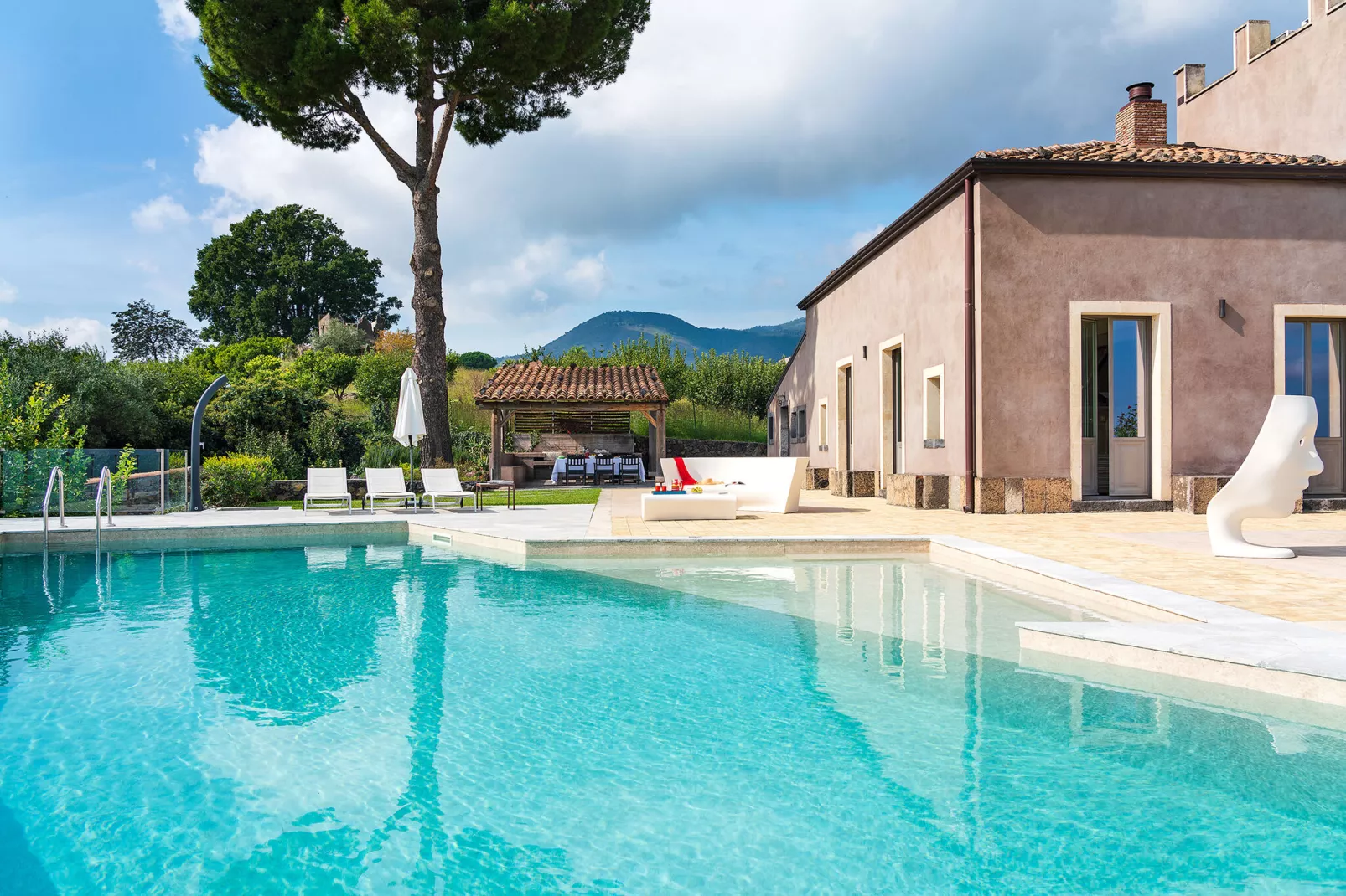 La Torretta Dieci-Exterior summer