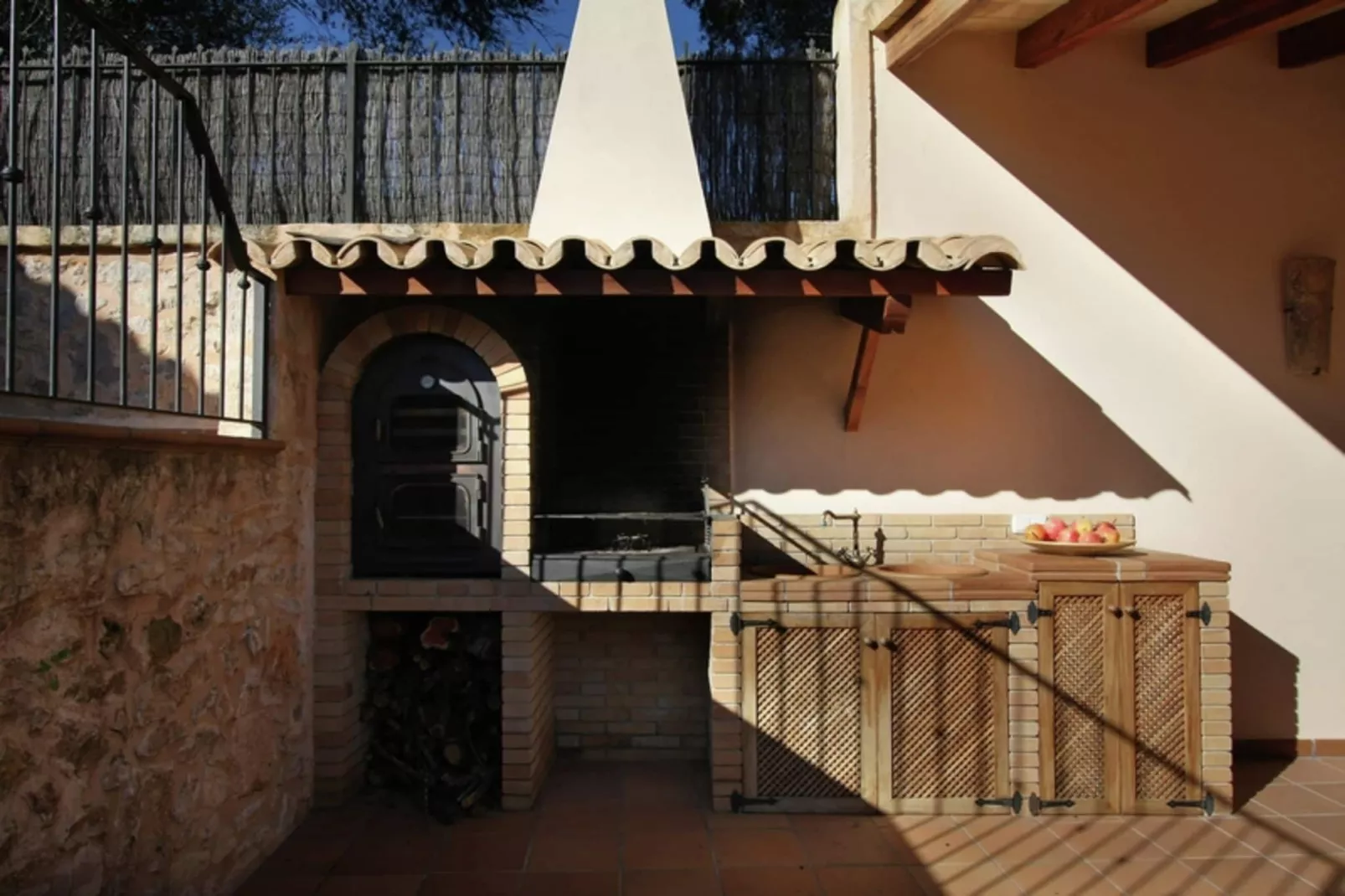 Petit-Facilities