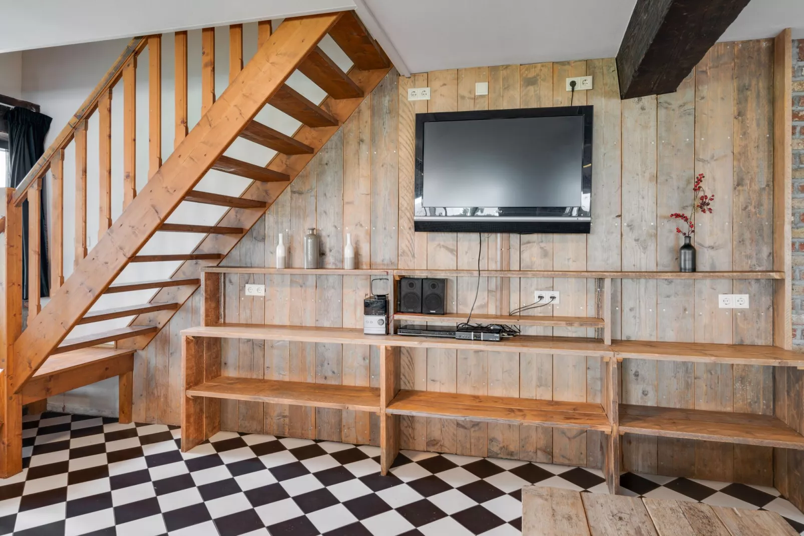 Hoeve de Drogenberg de Schuur-Landing