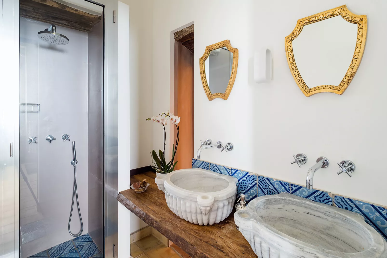La Torretta Dieci-Bathroom