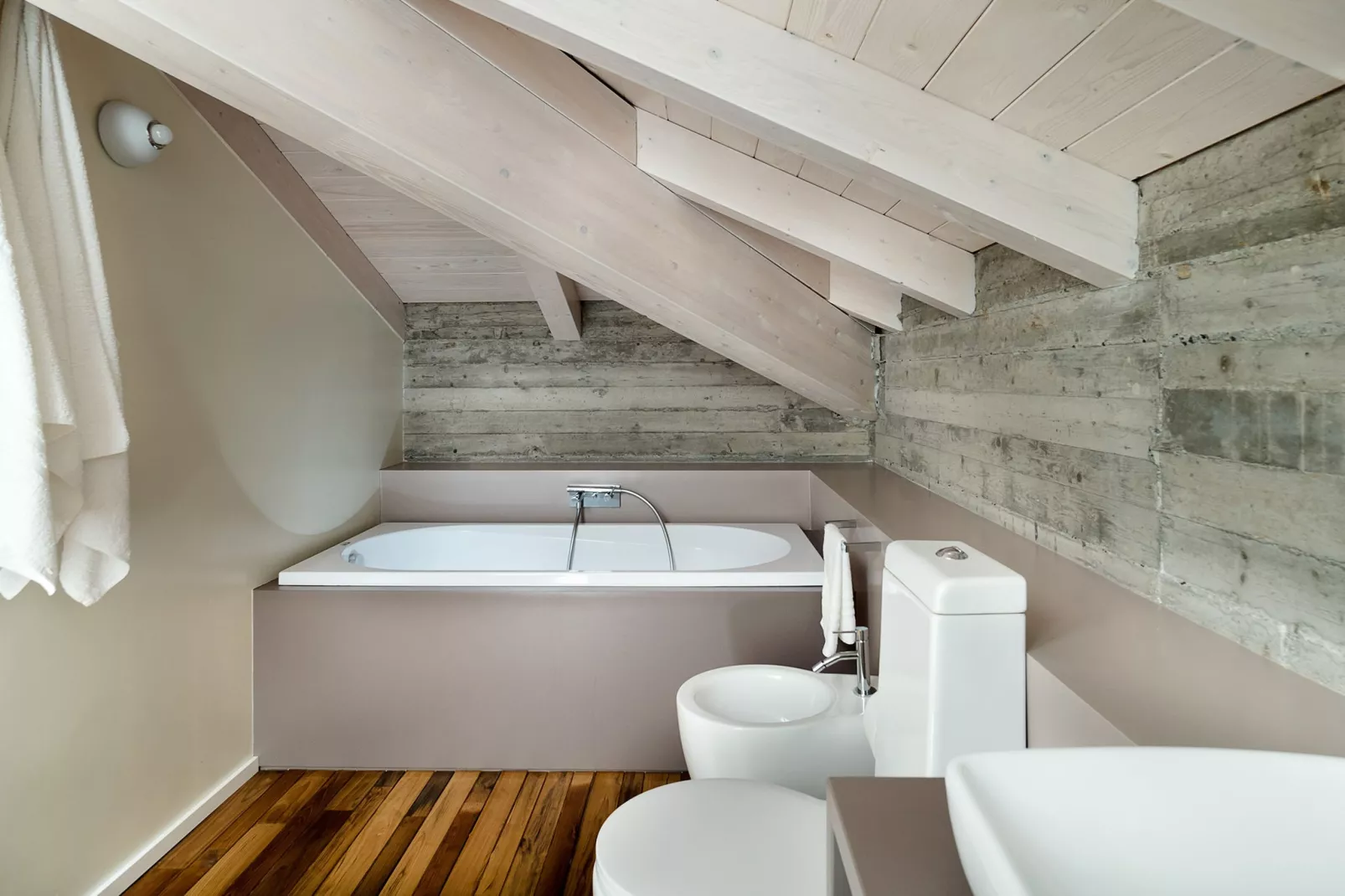 La Torretta Dieci-Bathroom