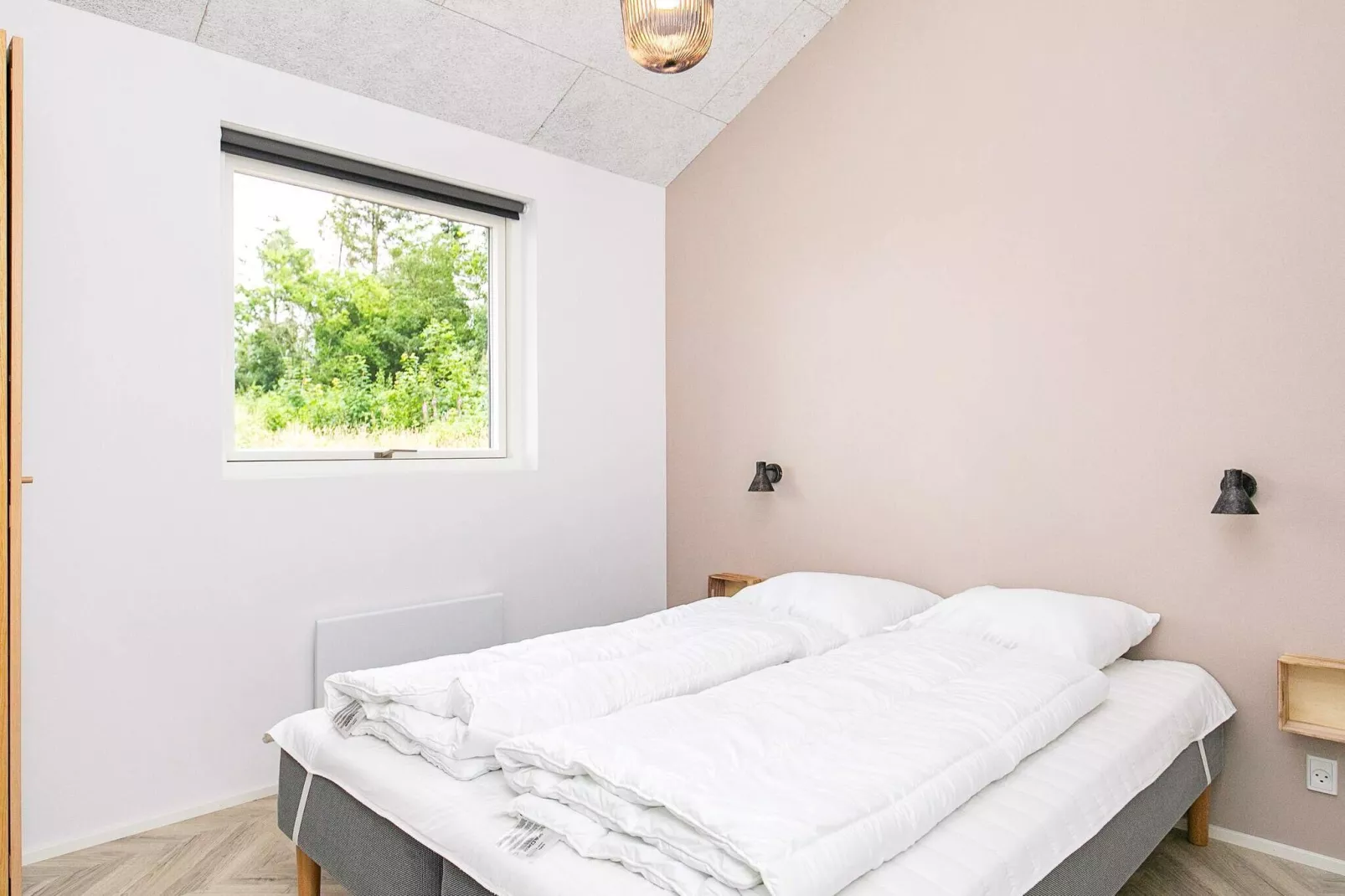 12 person holiday home in Millinge-Indoor
