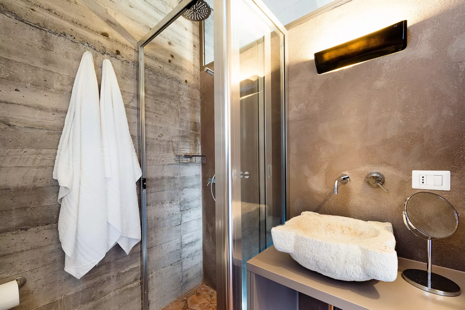La Torretta Dieci-Bathroom