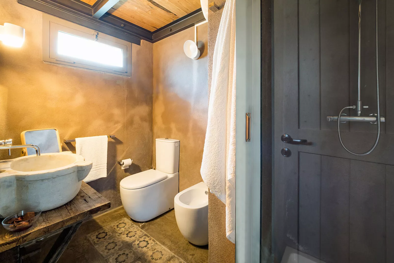 La Torretta Dieci-Bathroom