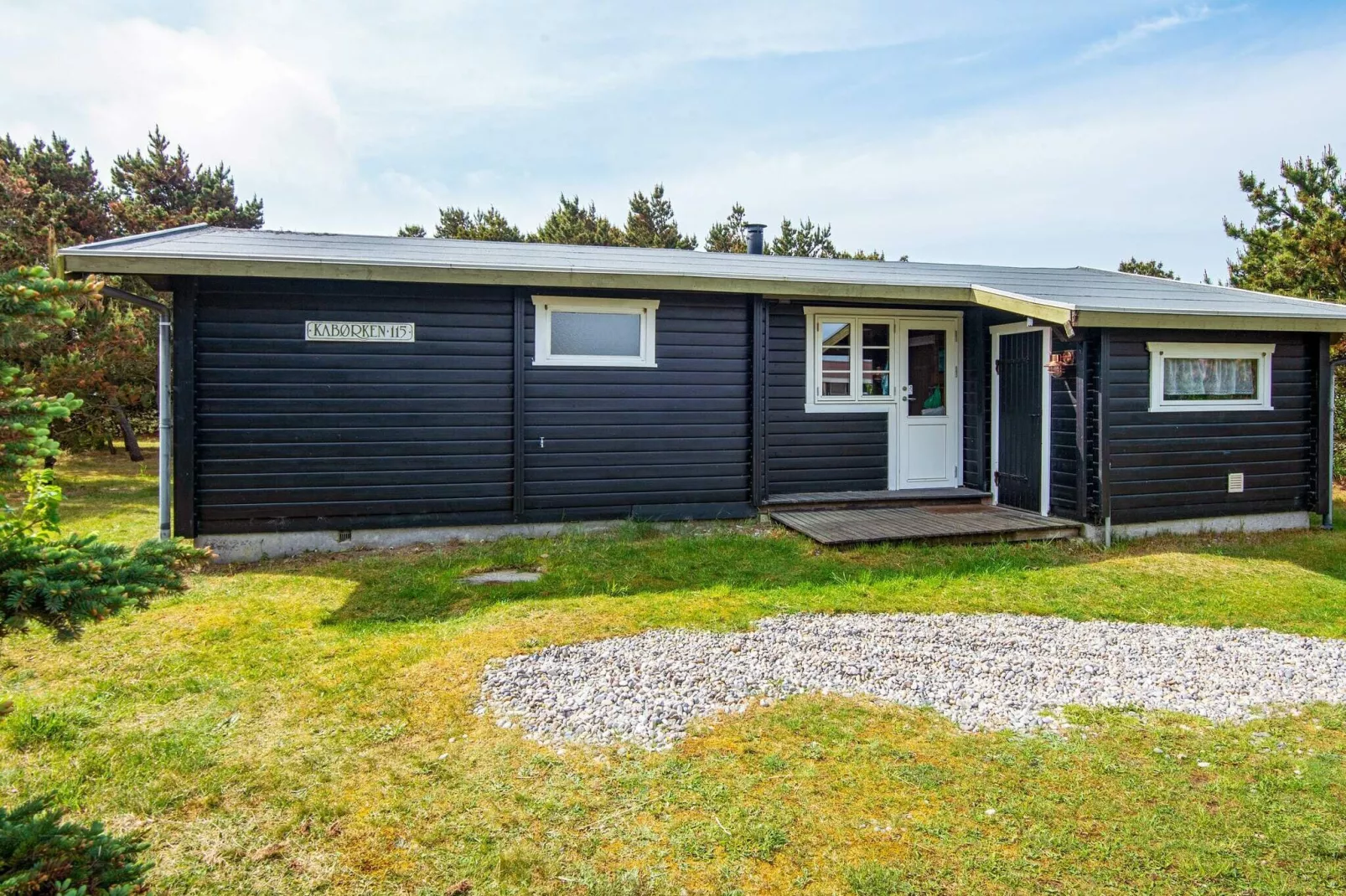 6 person holiday home in Hvide Sande