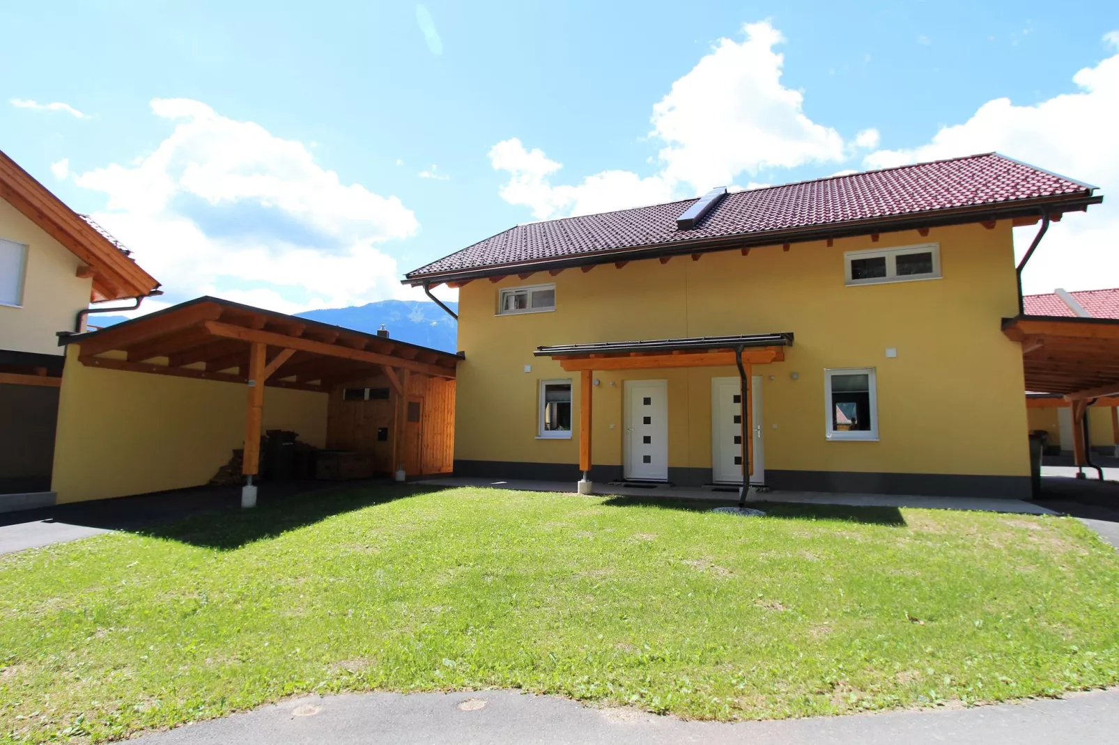 Chalet Steinbock-Exterior summer