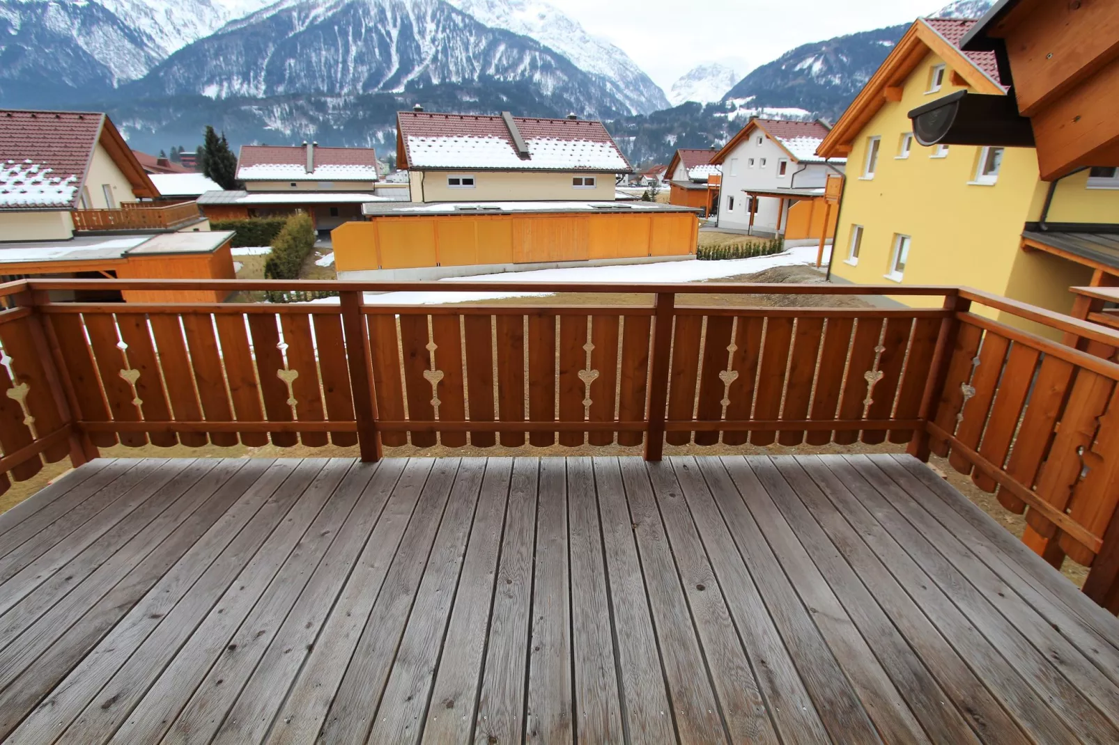 Chalet Steinbock-Terrace balcony