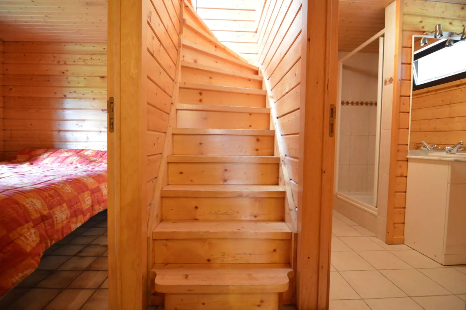 Névada pour huit-Bedroom