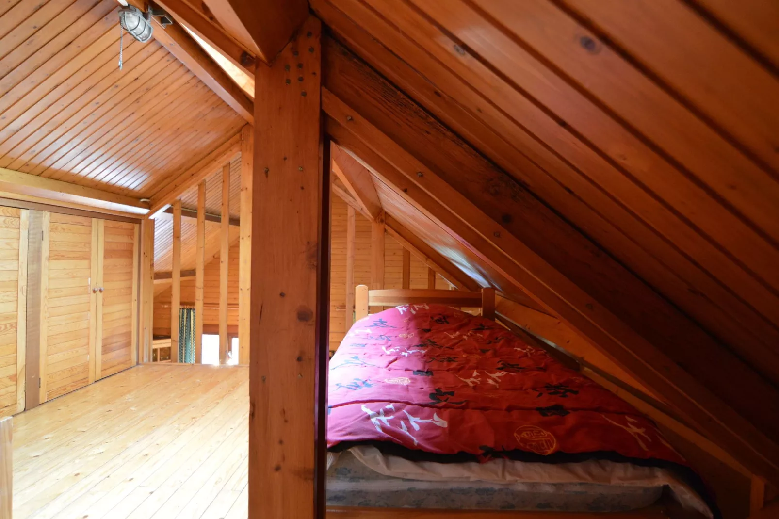 Névada pour huit-Bedroom