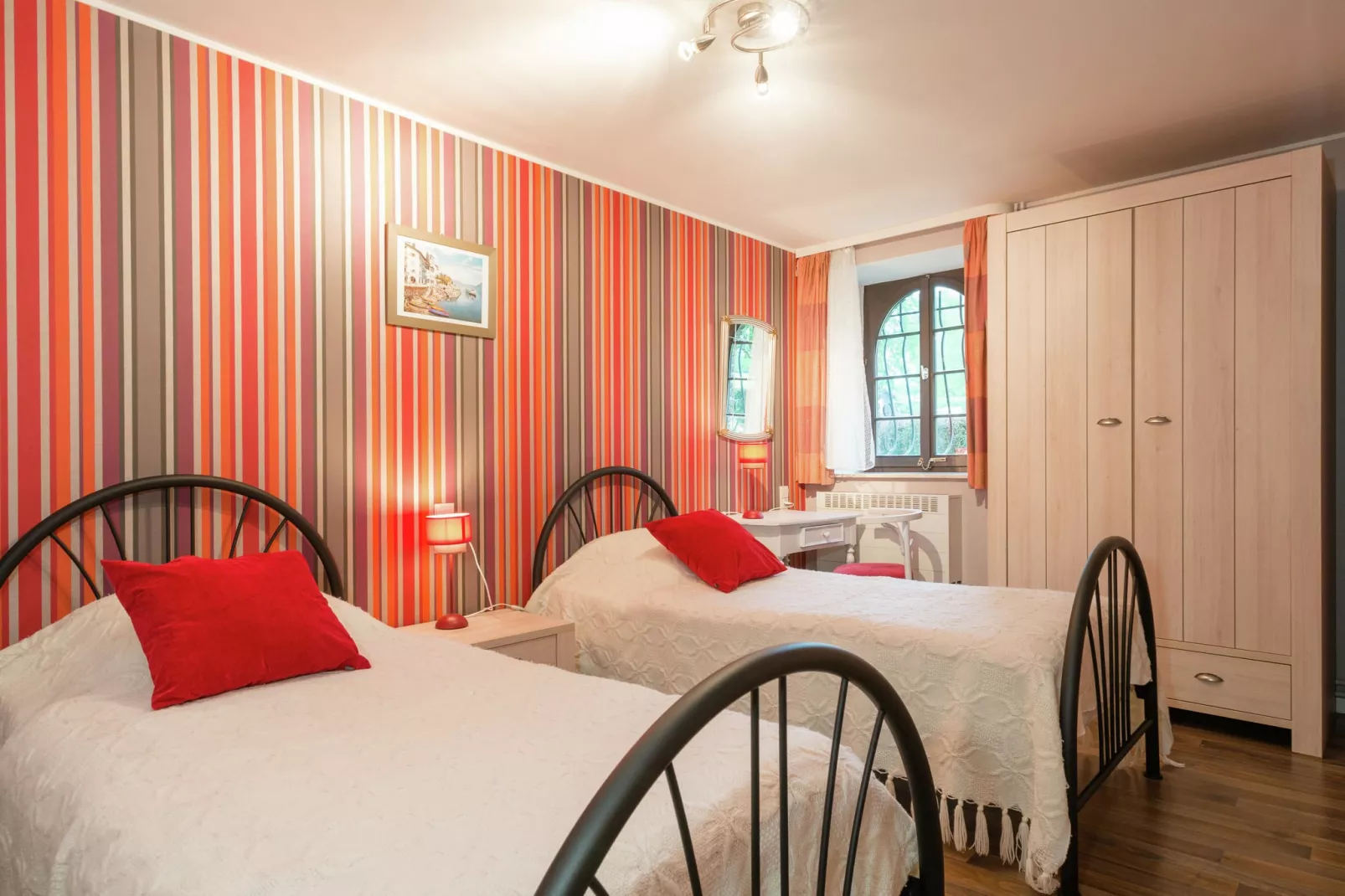 Les Mesanges-Bedroom