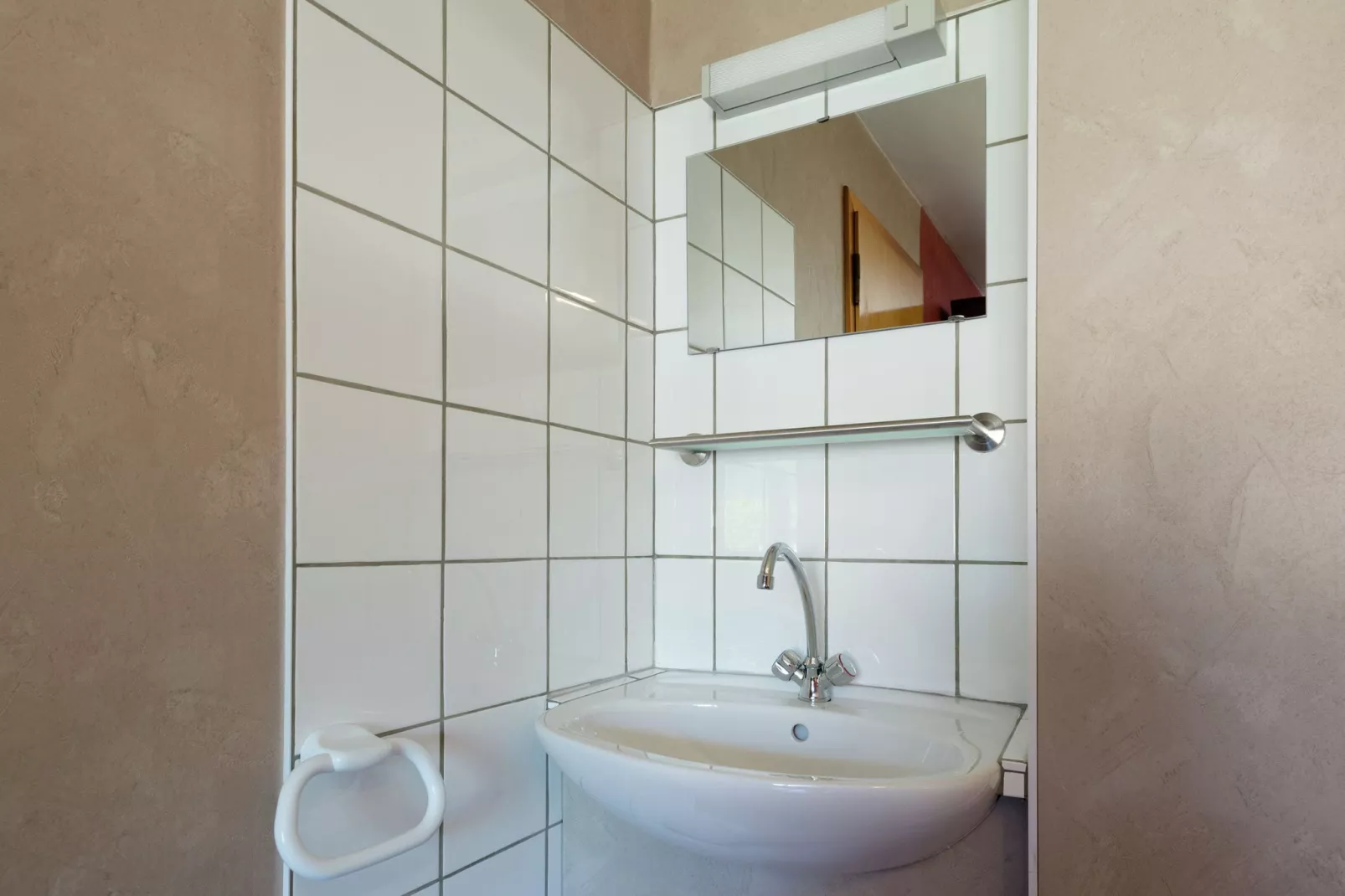 Am Brunnen-Bathroom