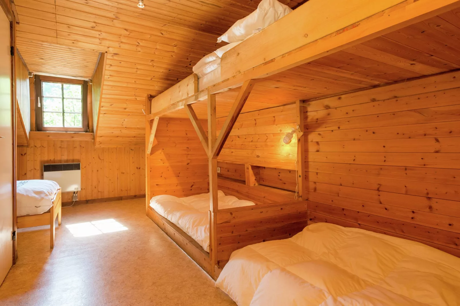 Ma Cabane-Bedroom