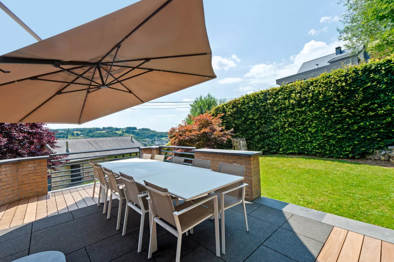 Le Rendez Vous-Terrace balcony