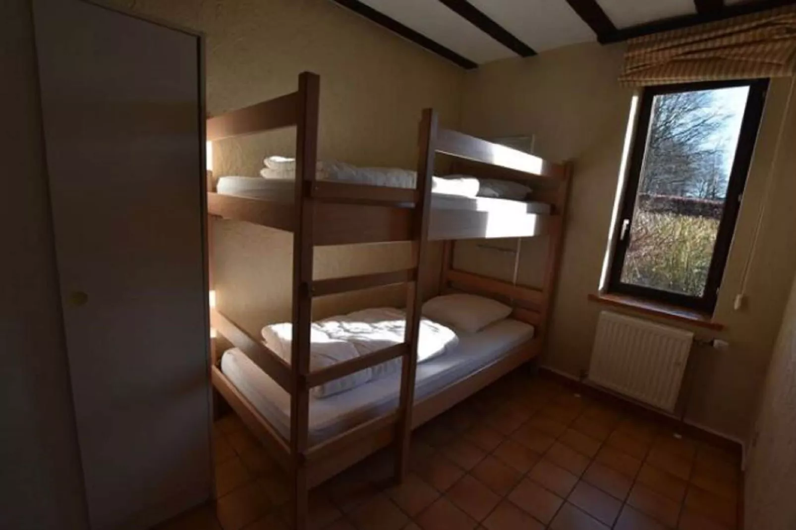 Au-dessus de la vallée-Bedroom