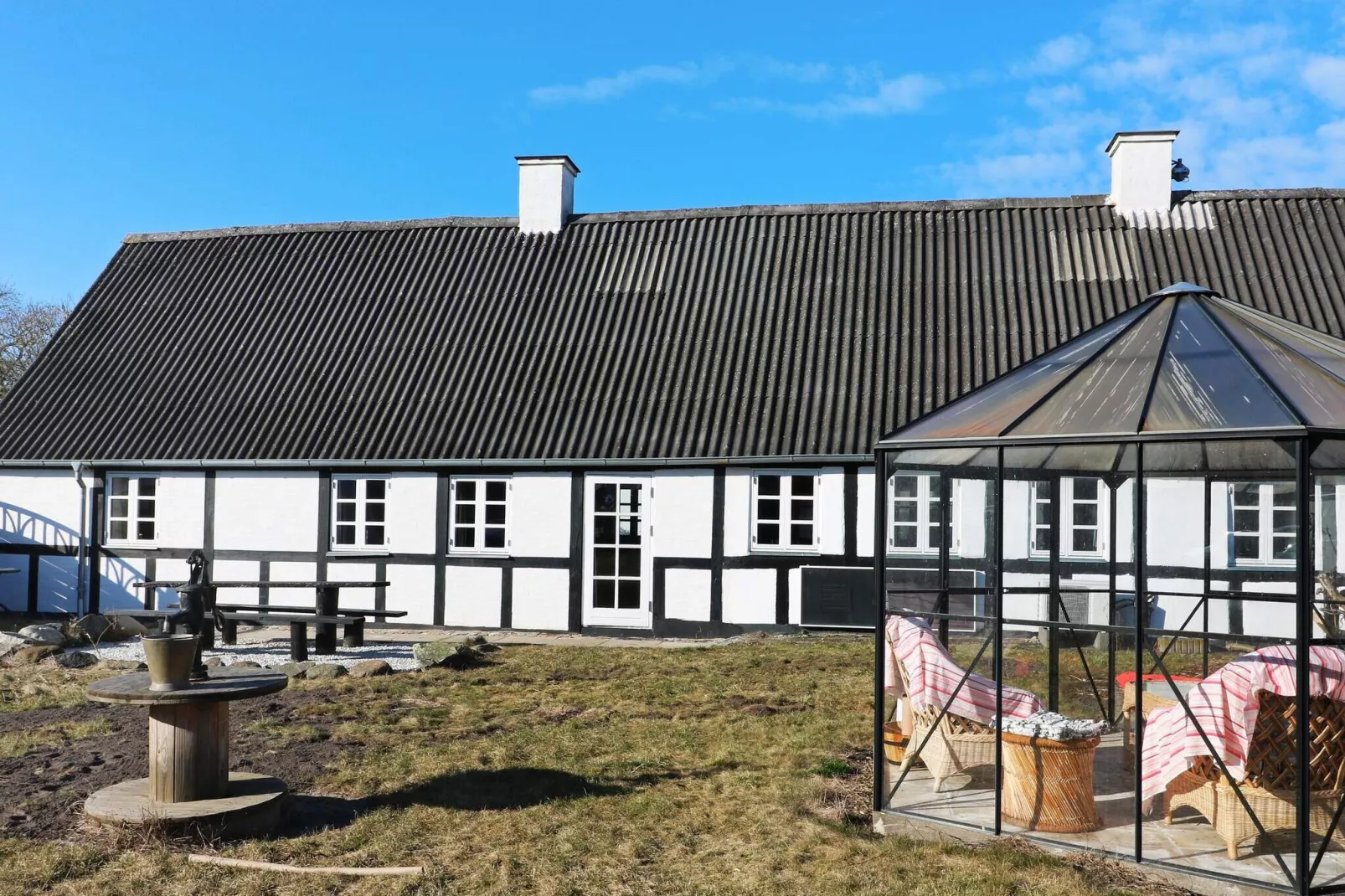 10 person holiday home in Hadsund