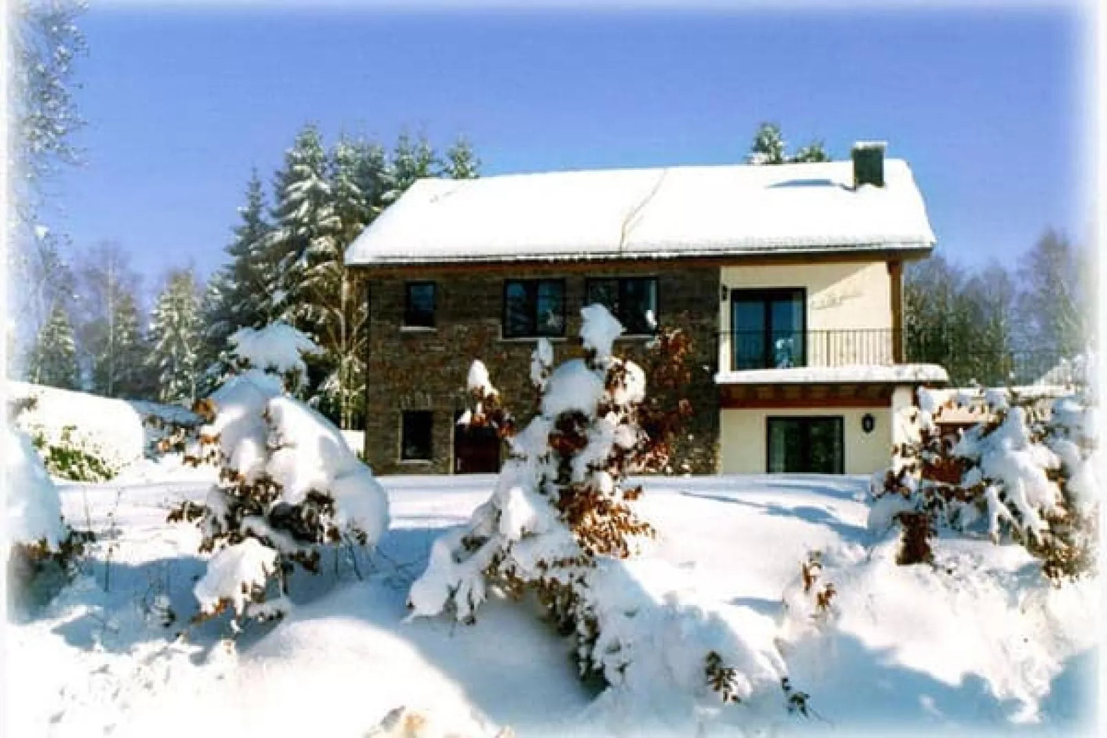Zevenster-Exterior winter