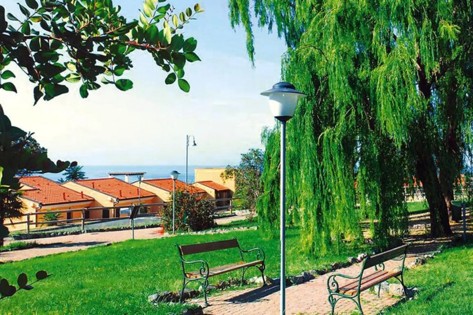 Residence Villa Beuca Cogoleto - B3 bei Belegung mit 1-3 Pers-Gärten Sommer