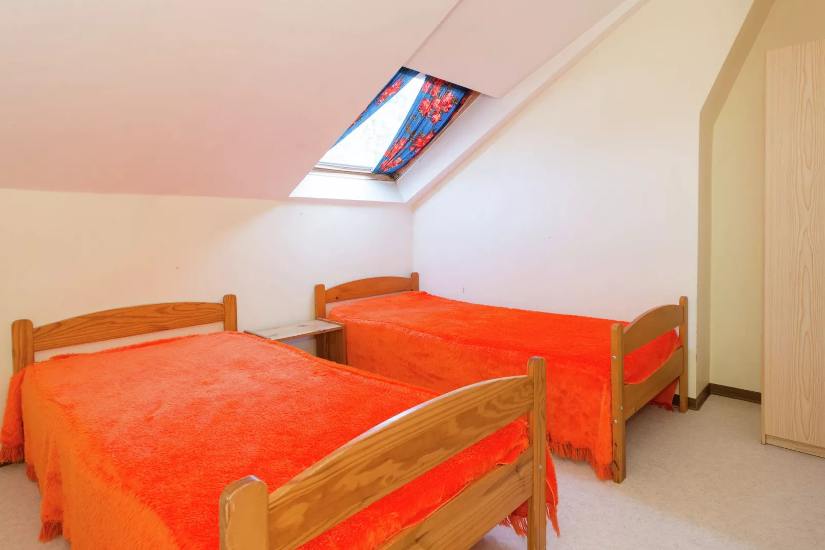 Evasion-Bedroom