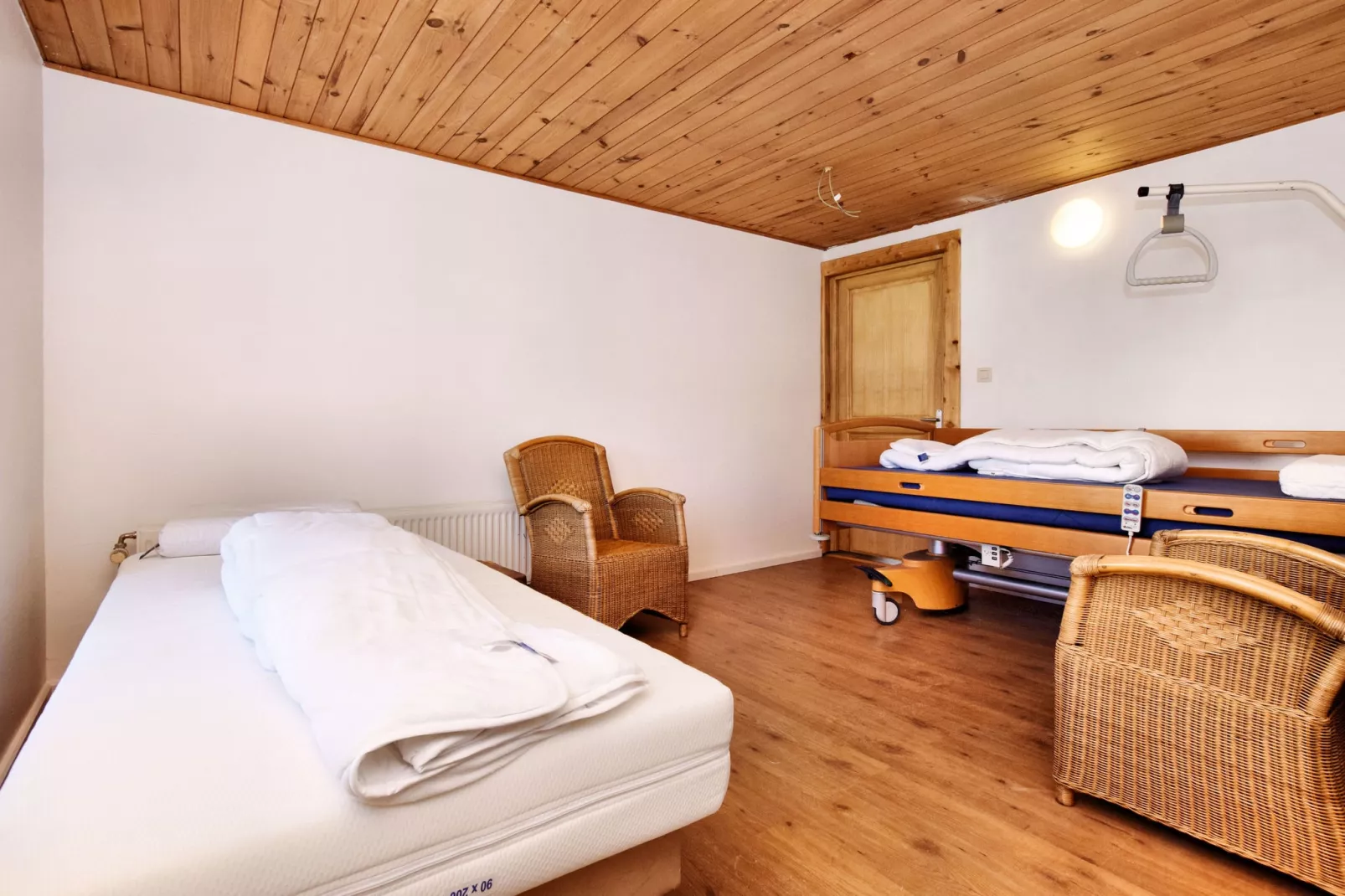 Alten Buche-Bedroom