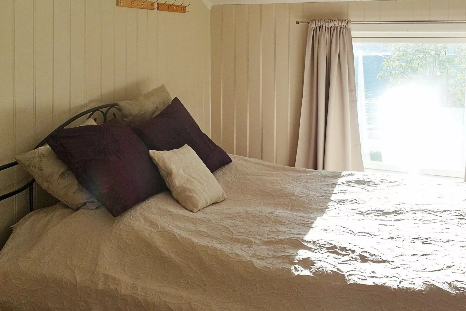 8 person holiday home in Arnøyhamn-Indoor
