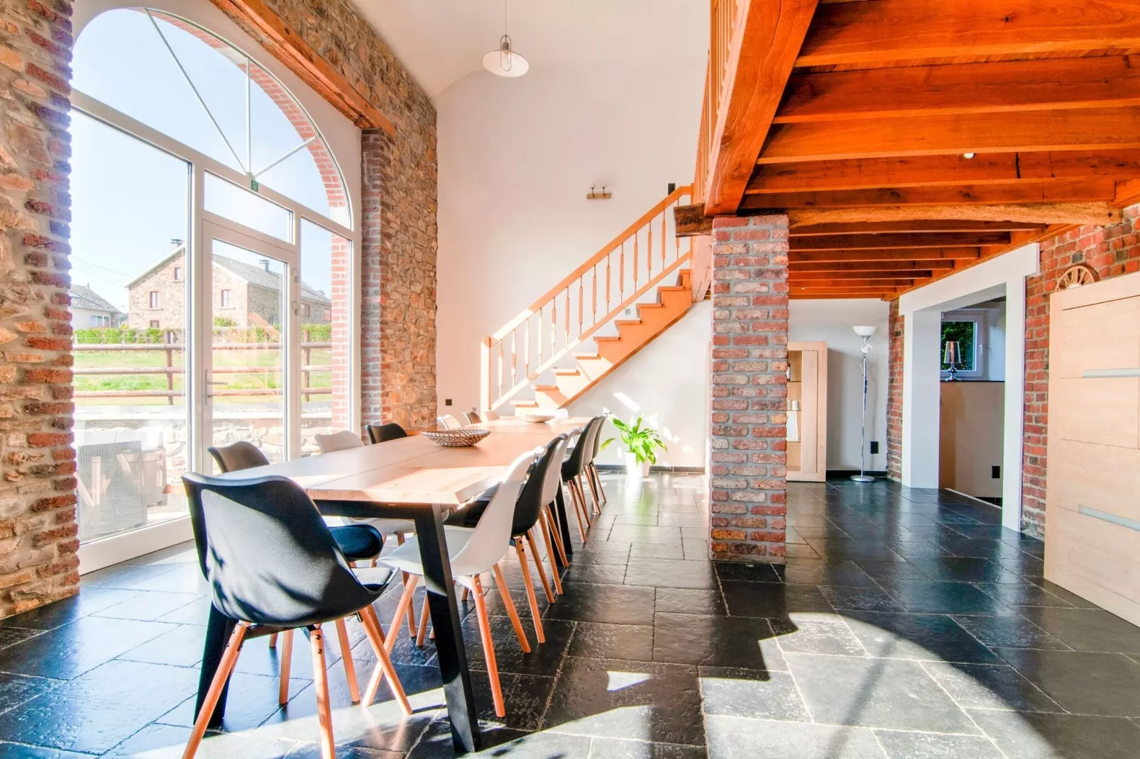 Cottage Saint Hilaire-Dining room