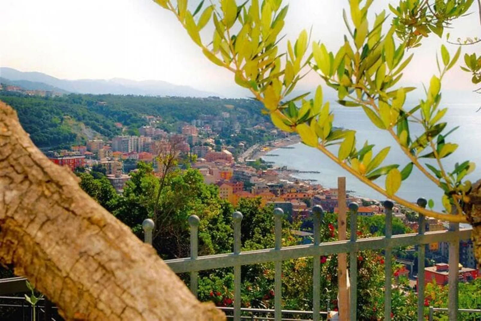 Residence Villa Beuca Cogoleto - B4 SEAVIEW - B4VM bei Belegung mit 1-4 Pers-Water view