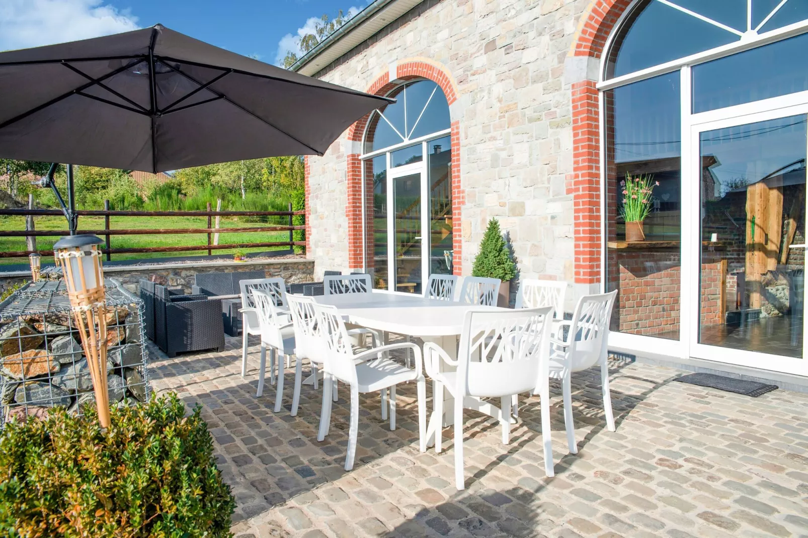 Cottage Saint Hilaire-Terrace balcony