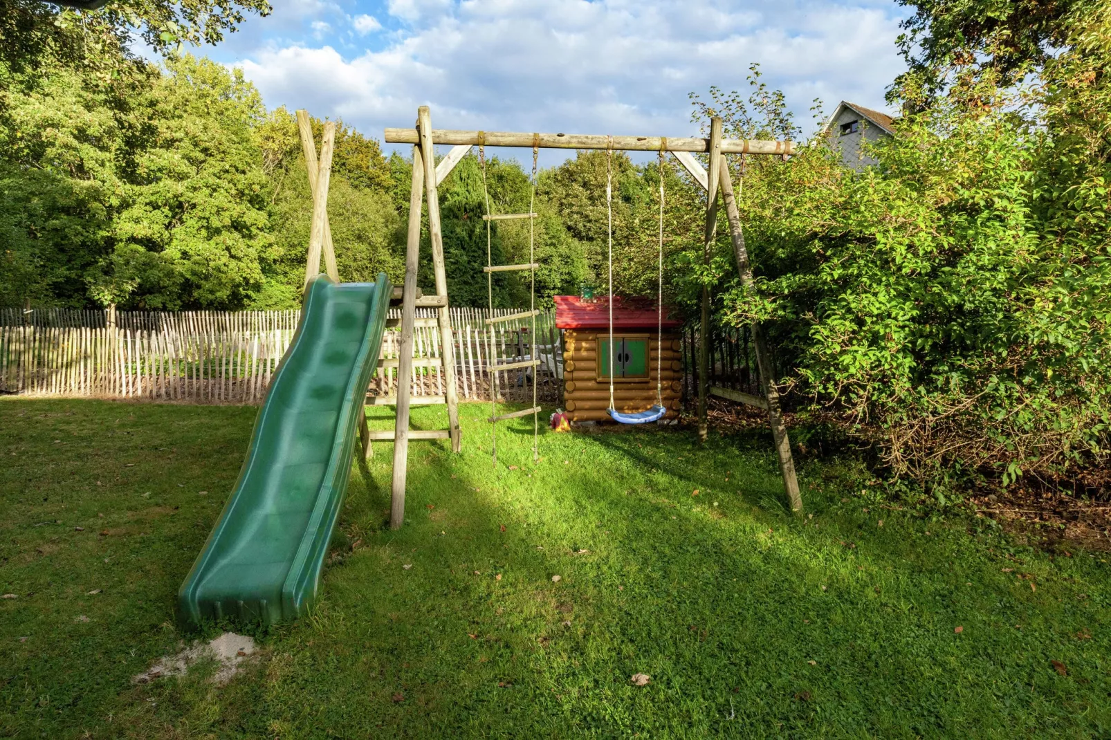 Manureva-Facilities