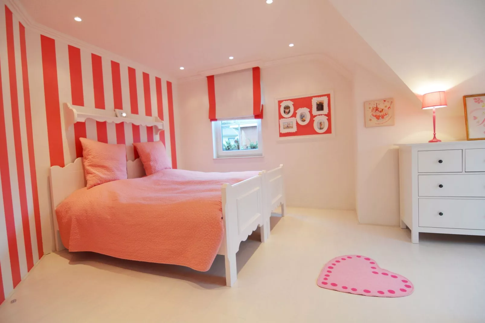 Les Hauts d Arimont-Bedroom
