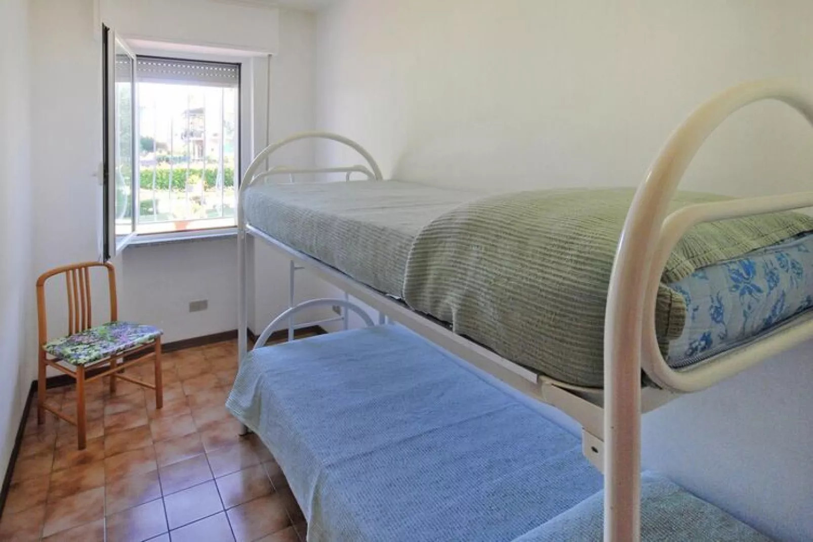 Residence Annina Ceriale - Two-Room Apt 4 Pax B4-Bedroom