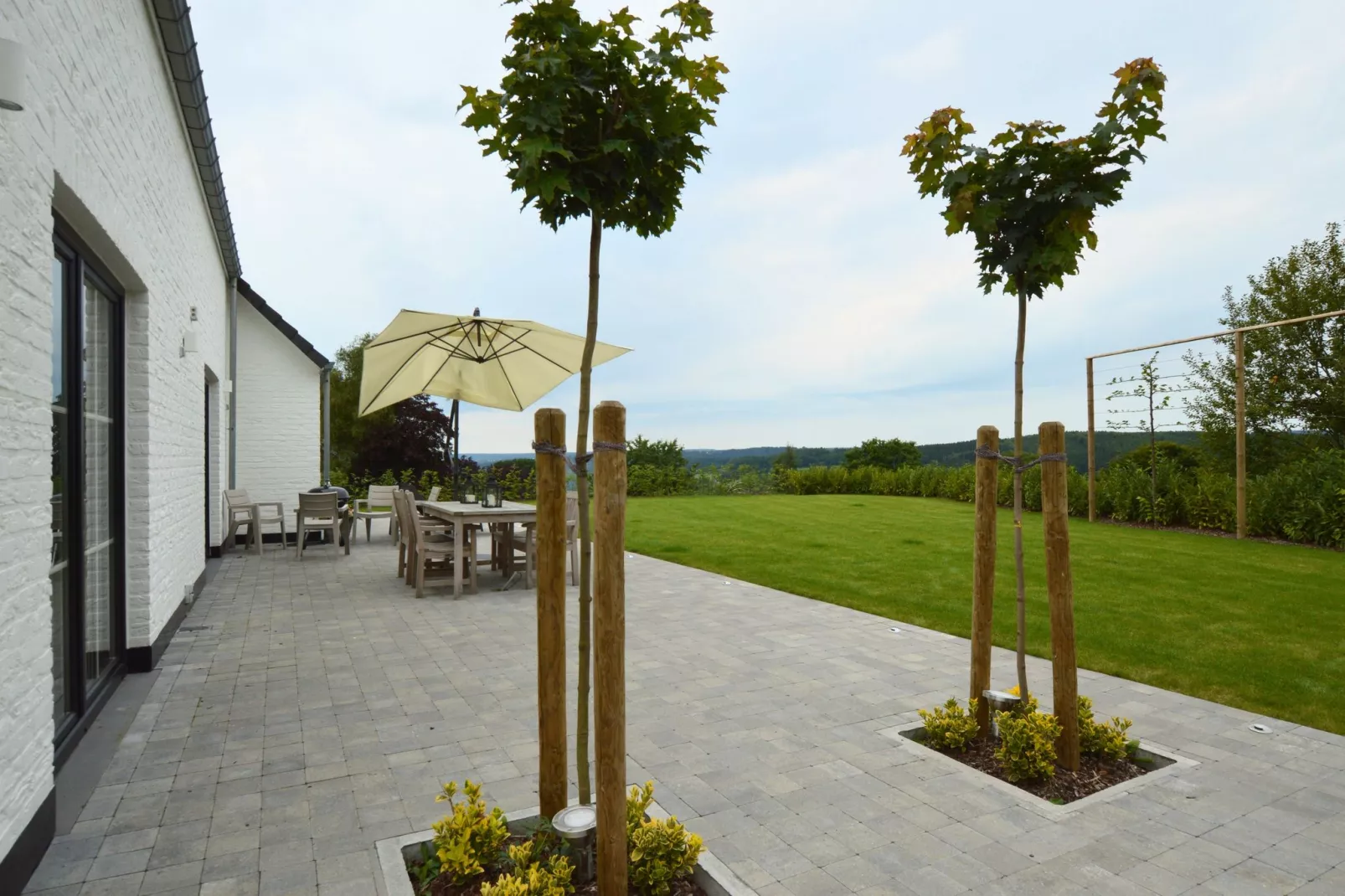 Les Hauts d Arimont-Terrace balcony