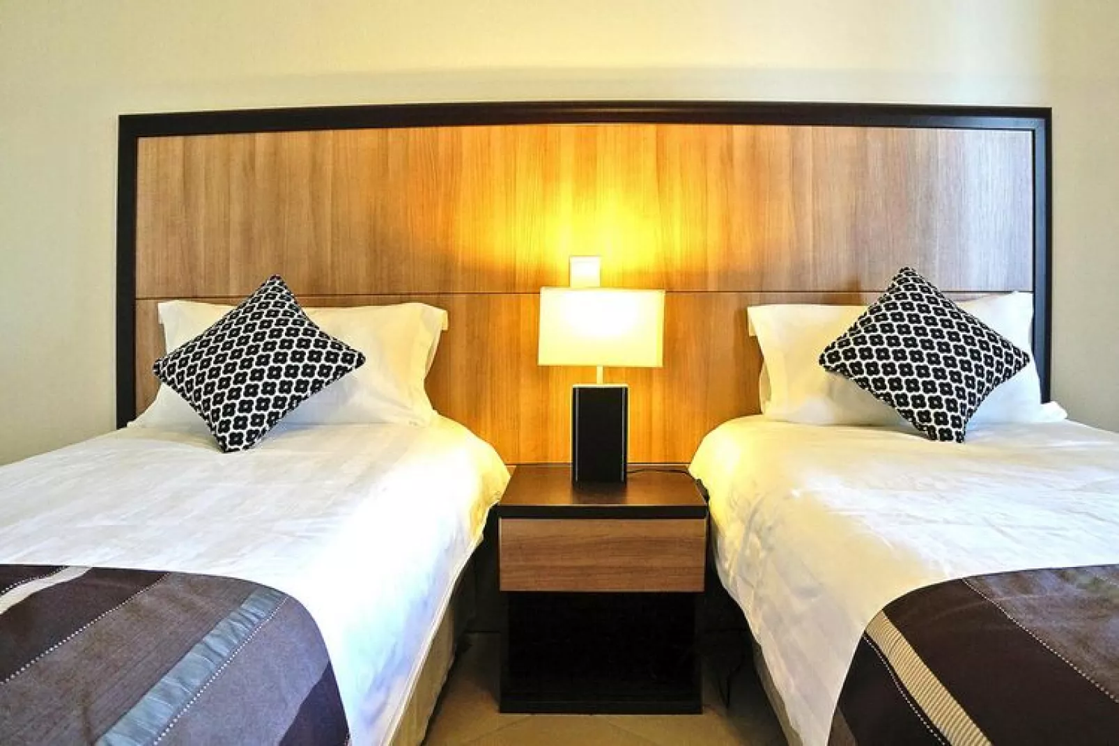Residence Salina Bay Porto-Vecchio // F2 - 2-4 pers côté piscine-Schlafzimmer