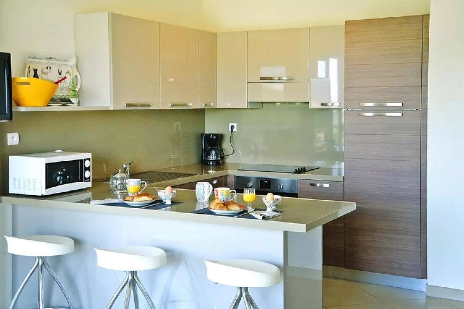 Residence Salina Bay Porto-Vecchio // F2 - 2-4 pers côté piscine-Küche