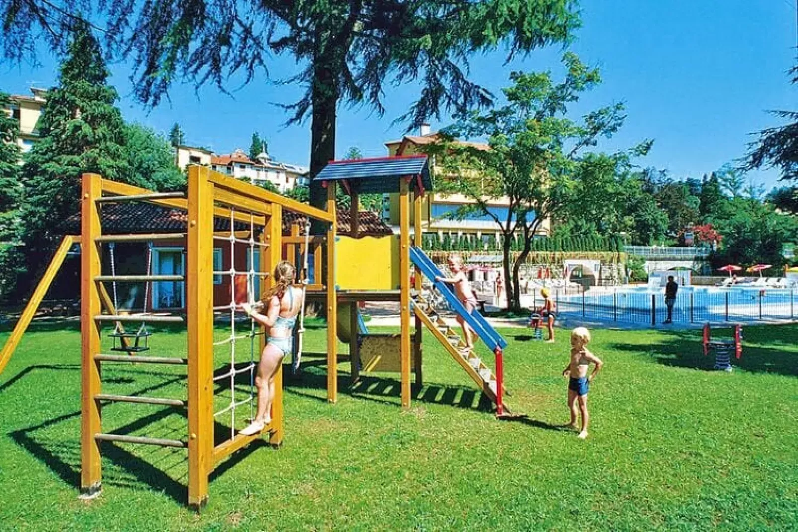Residence Zust, Verbania Intra-Bilo-Garten Sommer