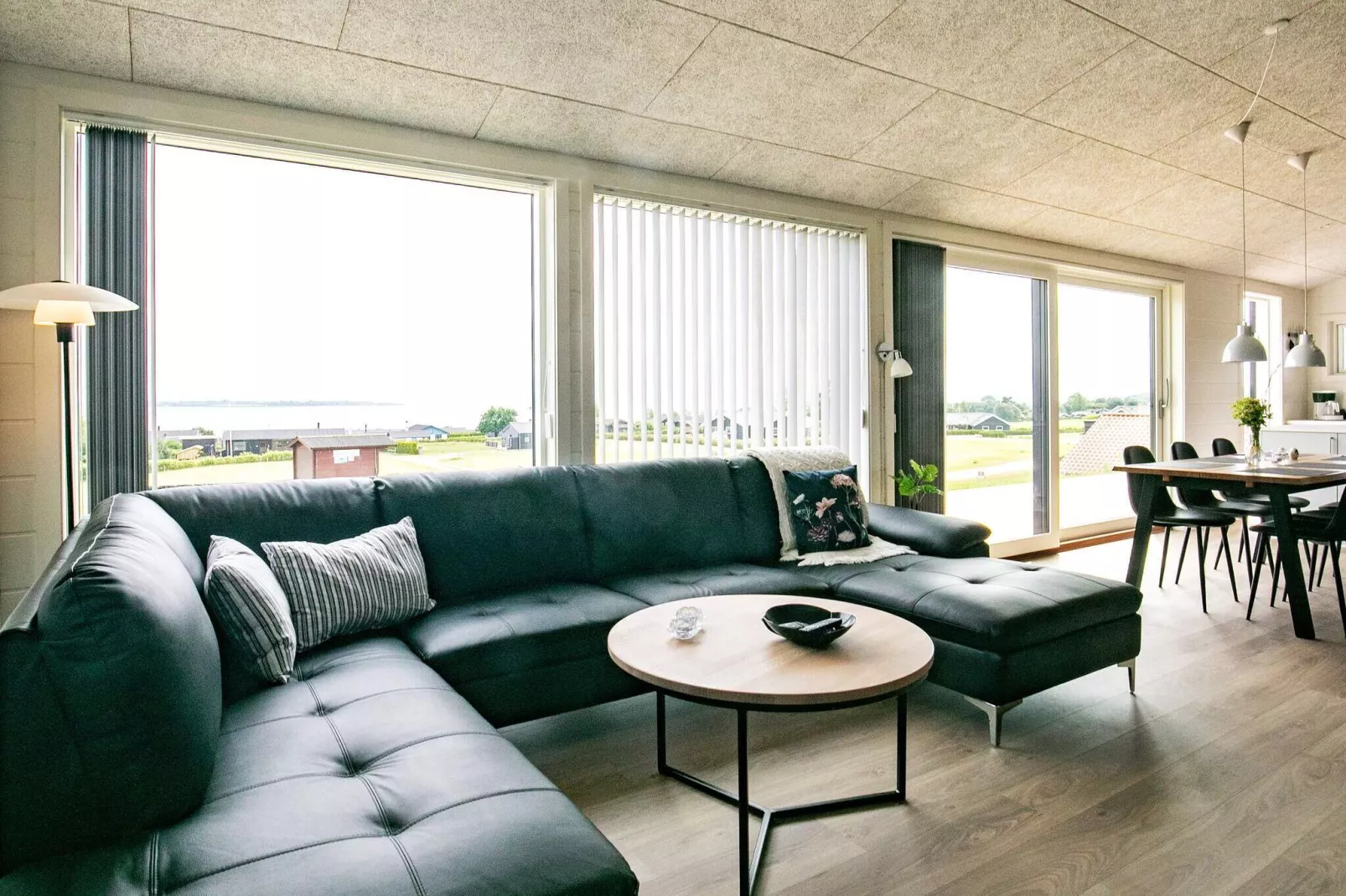 8 person holiday home in Faaborg-Indoor