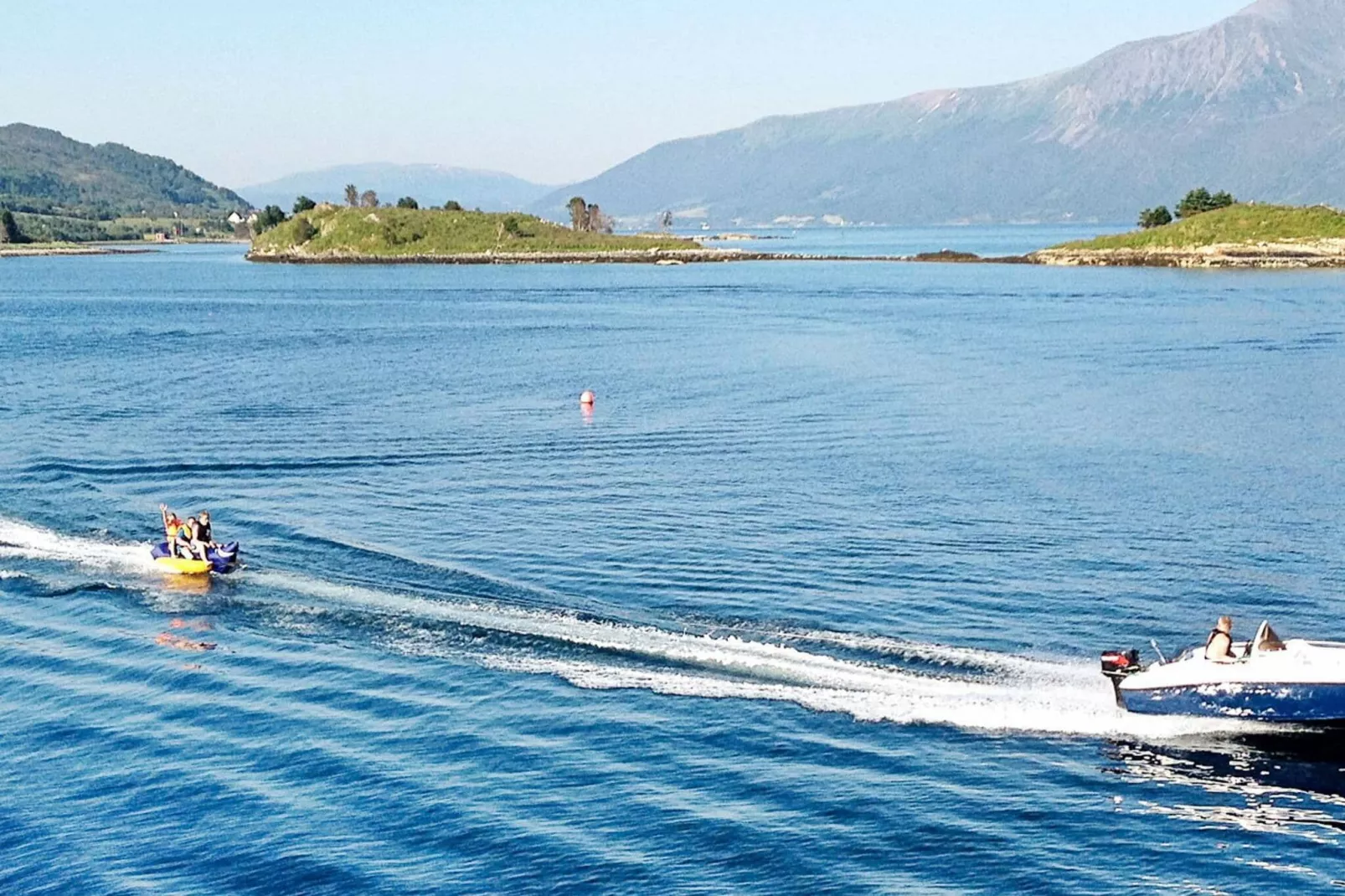 11 Personen Ferienhaus in Gullesfjord-Wasserblick