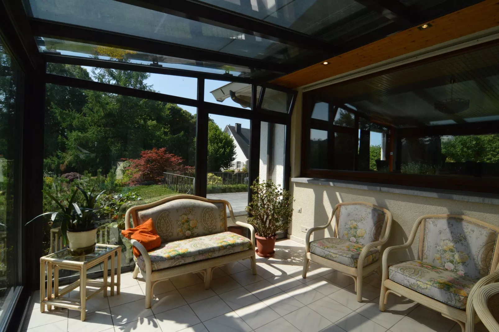 Le jardin de Marjolaine-Living room