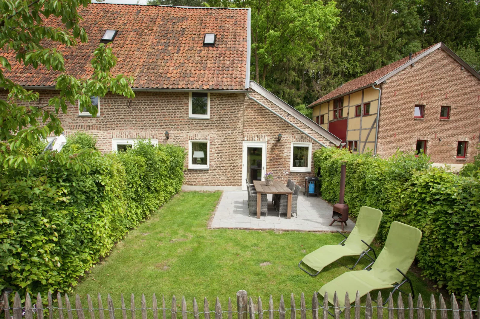 Hoeve A Gen Water - Botterblumke-Gardens summer