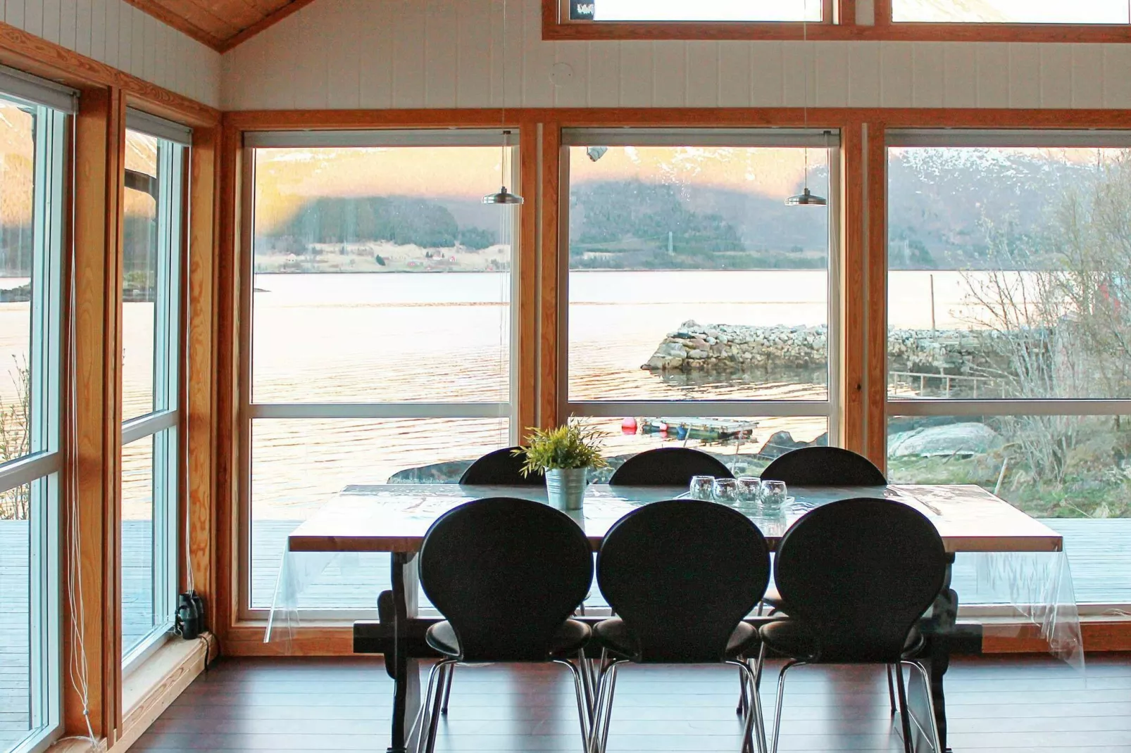 11 Personen Ferienhaus in Gullesfjord-Innen