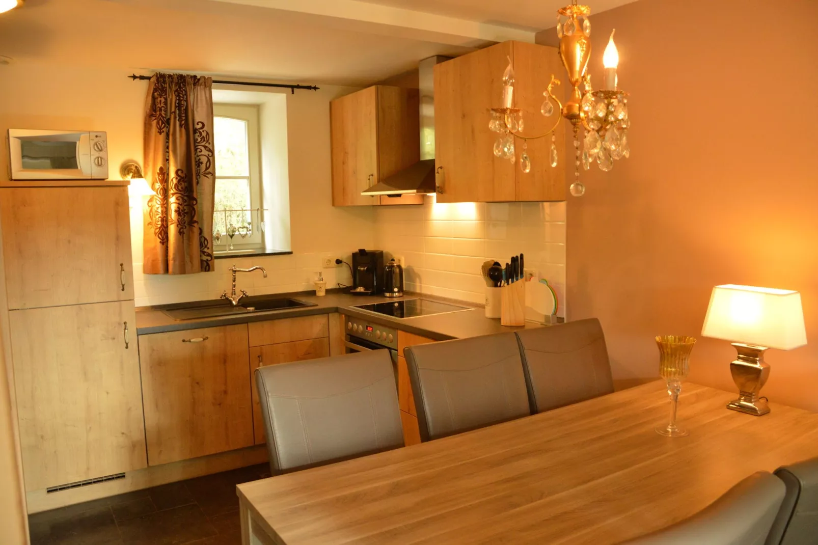 Hoeve A Gen Water - Hummesknupke-Dining room