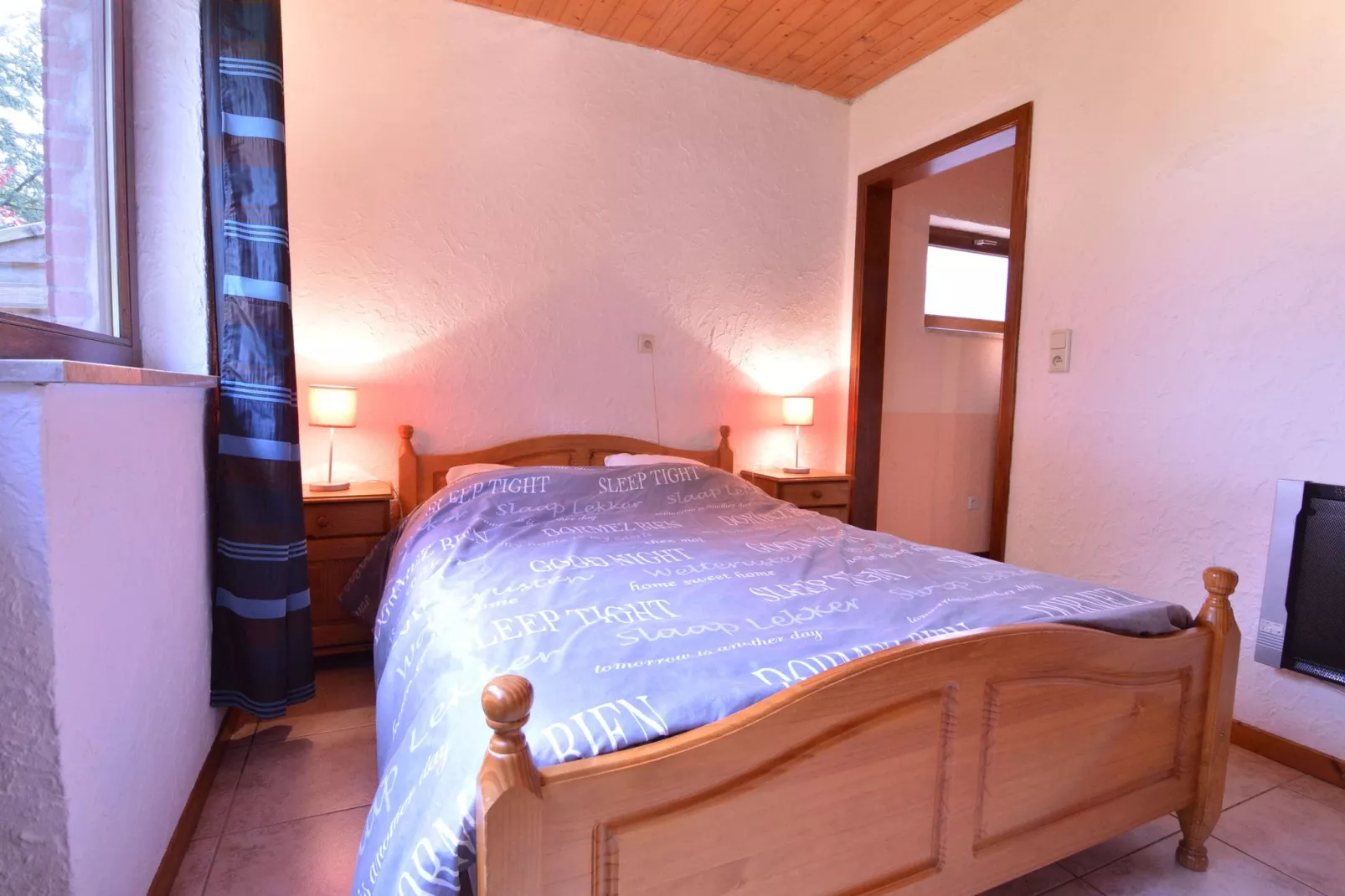 La Canadienne-Bedroom