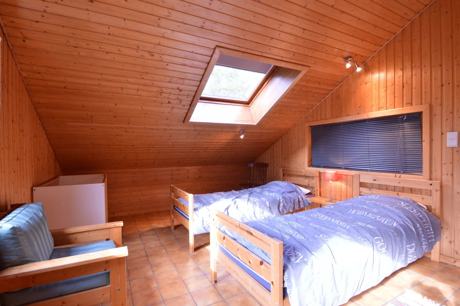 La Canadienne-Bedroom