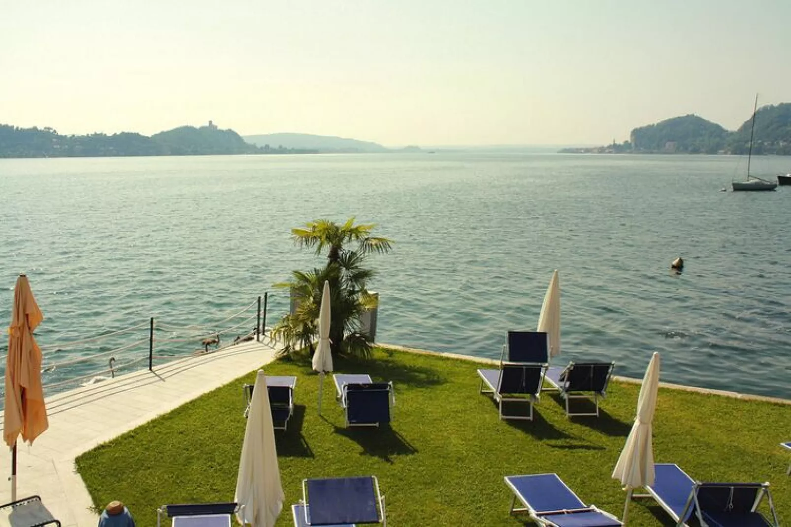 Residence Antico Verbano Meina-Bilo 3J - 3 pers-Vue sur l'eau
