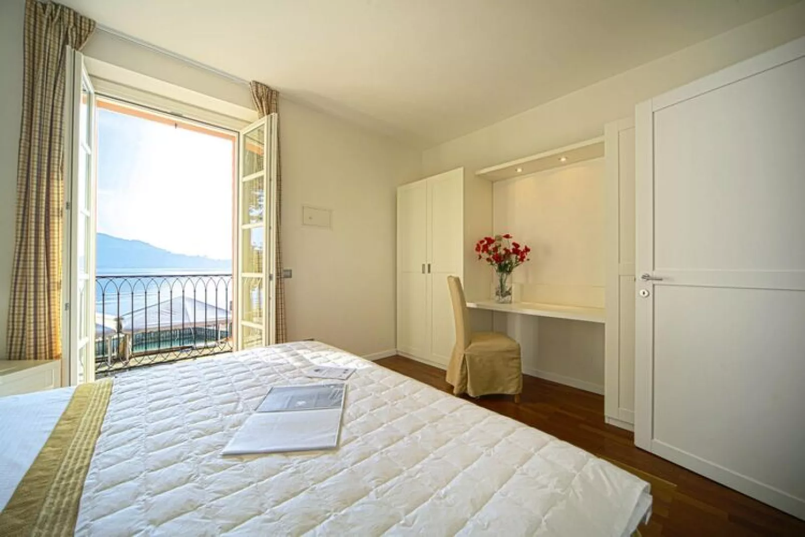 Residence Antico Verbano Meina-Bilo 3J - 3 pers-Chambre