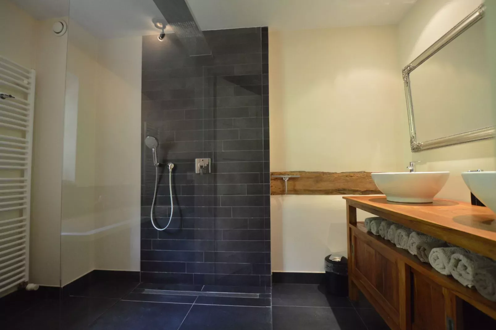 Hoeve A Gen Water- Donderblumke-Bathroom