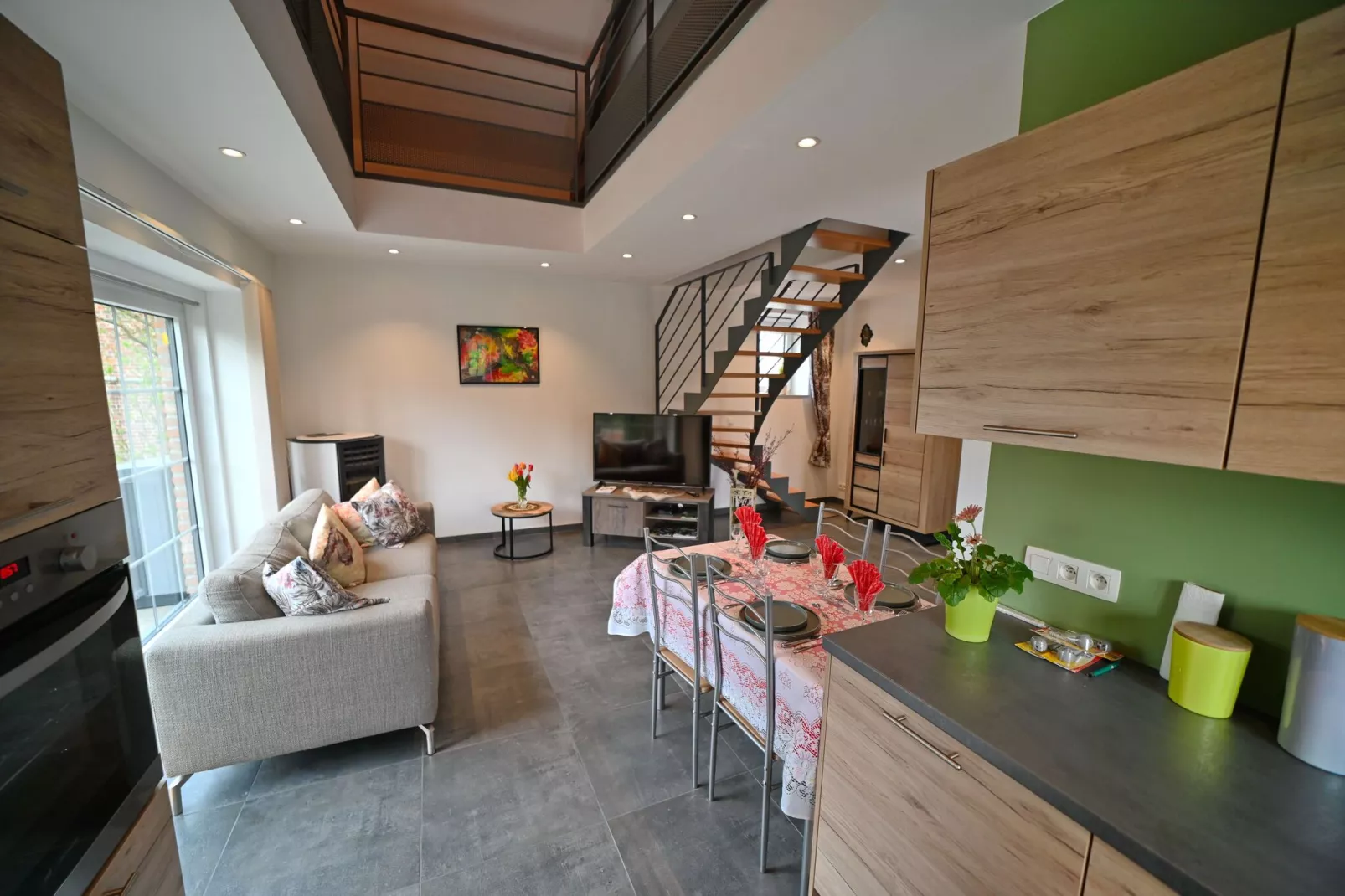 PETITE MAISON DANS LA PRAIRIE-Kitchen